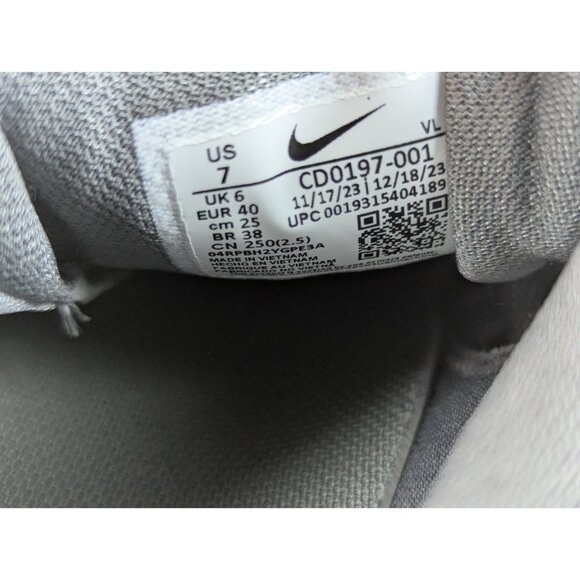 Nike Flex Control 4 Light Smoke Grey White Black Men's Size 7 Women's 8.5 NIB - Picture 8 of 8